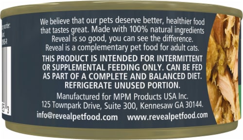 Reveal Tuna Fillet with Seaweed Wet Cat Food Perspective: left