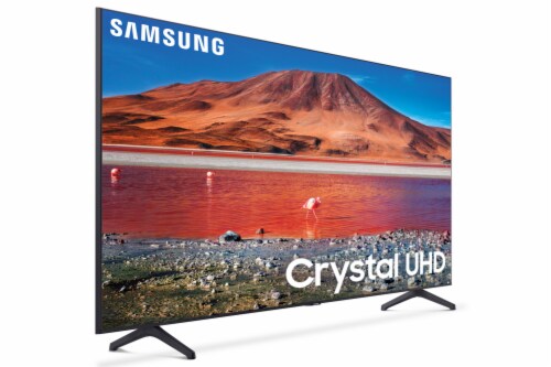 Samsung TU700D 4K TV Perspective: left