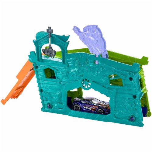 Hot Wheels Ghost Garage Playset Perspective: left