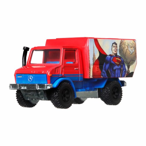 Hot Wheels® Superman '88 Mercedes Truck Perspective: left