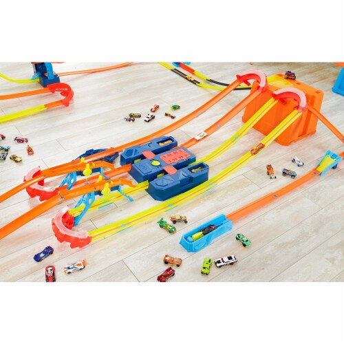 Hot wheels track builder power booster hot sale