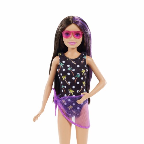 Barbie® Skipper® Babysitters Inc.™ Playset w/ Skipper® Doll, Toddler Doll, Swimsuit, Kiddie Pool Perspective: left
