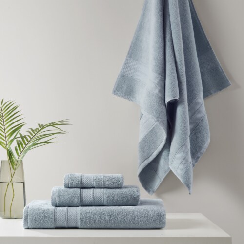 Modavari Bath Towel - Blue Fog Perspective: left