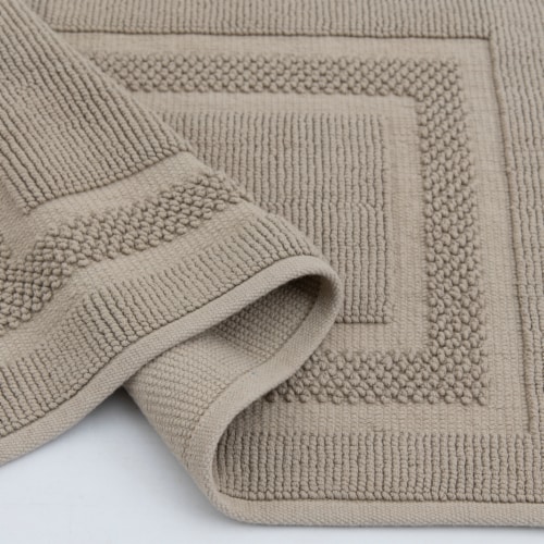 HD Designs Antimicrobial Bath Rug Perspective: left