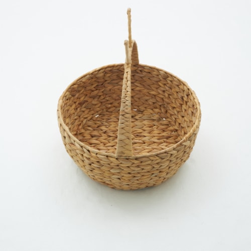 SDS for HD Designs Woven Easter Basket Perspective: left