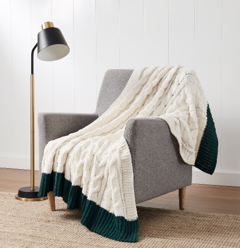 Sewing Down South Chunky Chenile Throw - Green Perspective: left
