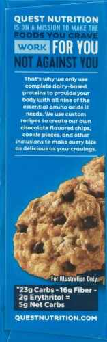 Quest Oatmeal Chocolate Chip Protein Bar Perspective: left