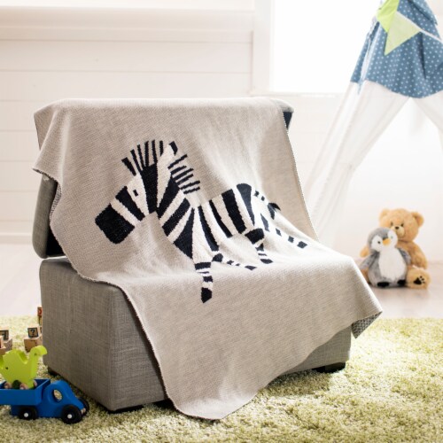 Safavieh Zazu Baby Throw - Grey Perspective: left