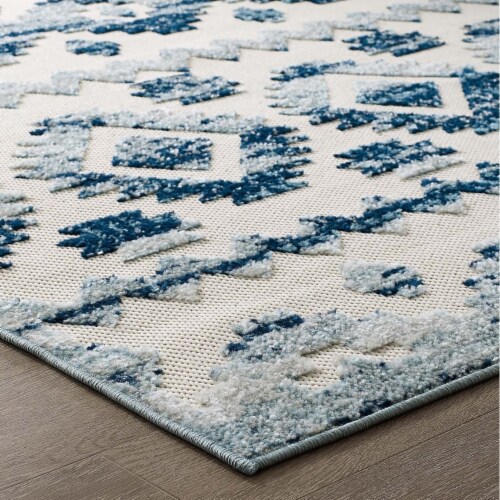 Abstract Diamond Moroccan Trellis 5x8 Indoor and Outdoor Area Rug - Ivory and Blue Perspective: left