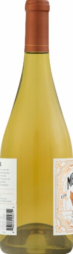 Mercer Canyons Chardonnay Wine Perspective: left
