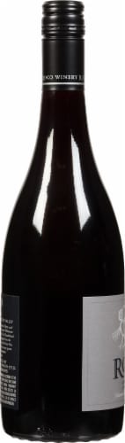 Roco Pinot Noir Perspective: left
