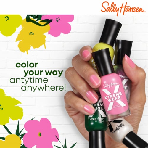 Sally Hansen® Xtreme Wear™ Nail Polish - Pound the Pave-Mint Perspective: left