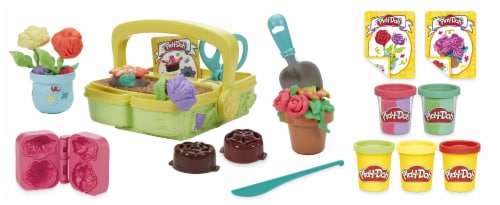 Play-Doh Blooming Flowers Perspective: left