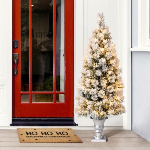 Pre lit porch shop christmas tree