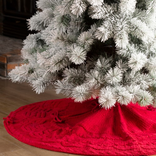 Glitzhome Knitted Polyester Farmhouses Christmas Tree Skirt - Red Perspective: left