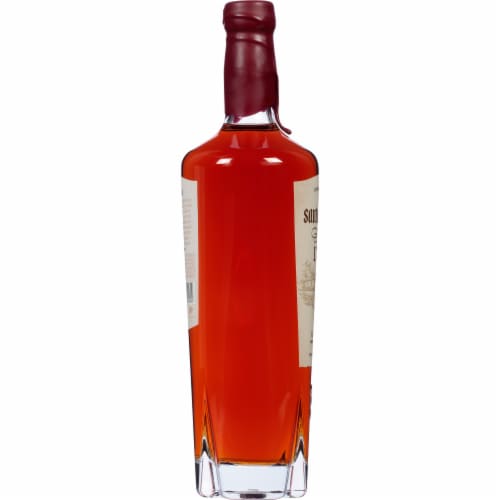Santa Teresa Solera Rum Perspective: left