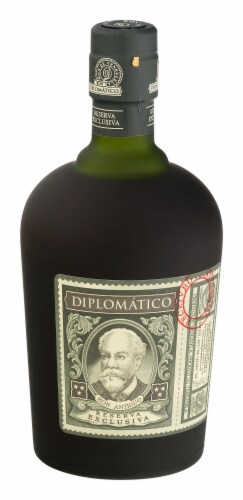 Diplomatico Reserva Exclusiva Dark Rum Perspective: left