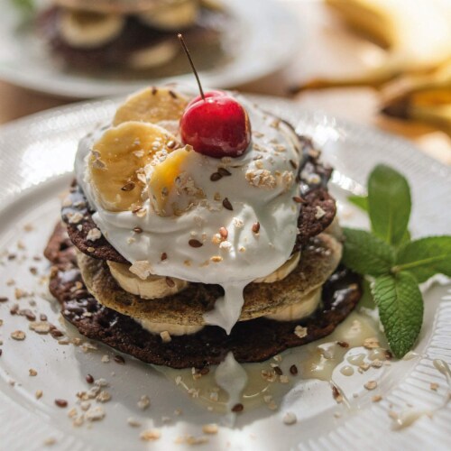 The Live Green Co. Pancake Mix Apple and Cinnamon, Plant Only Ingredients Perspective: left