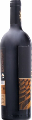 Bodega Breca Garnacha Spanish Red Wine Perspective: left