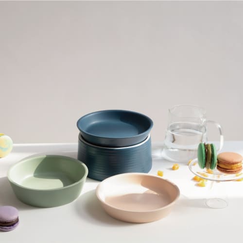 Premium Macaron Medium and Large Mint Cat Bowls Perspective: left