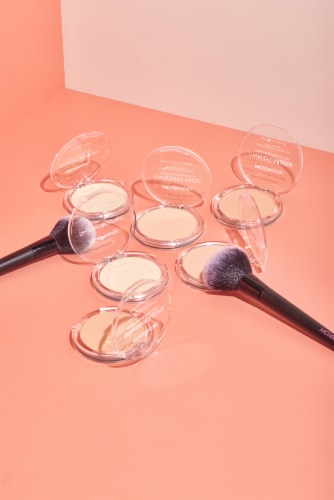 MCoBeauty Invisible Matte Pressed Powder Long-Lasting Evens + Refines Skin Tone - Translucent Perspective: left