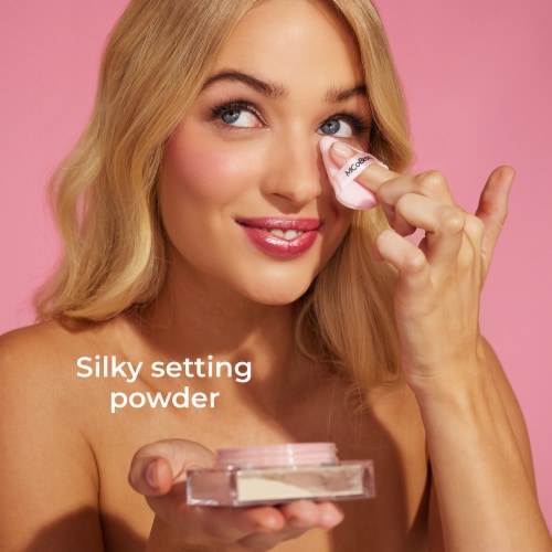 MCoBeauty® Loose Powder Cool & Set - Light Perspective: left