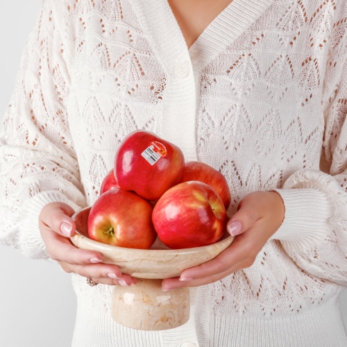 Autumn Glory Apple - Each Perspective: right