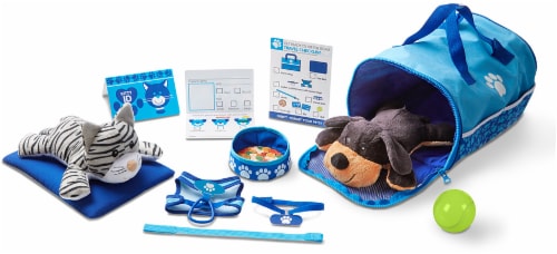 Melissa & Doug® Tote & Tour Pet Travel Play Set Perspective: right