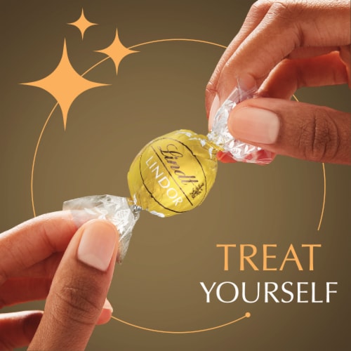 Lindt LINDOR Assorted Chocolate Candy Truffles Perspective: right