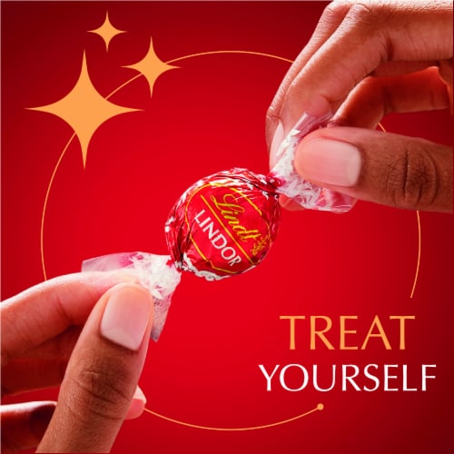Lindt LINDOR Milk Chocolate Candy Truffles Bag Perspective: right