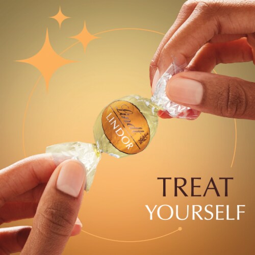 Lindt LINDOR Dulce de Leche Milk Chocolate Candy Truffles Perspective: right