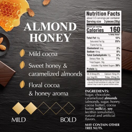 Lindt EXCELLENCE Almond with a Touch of Honey Dark Chocolate Candy Bar Perspective: right