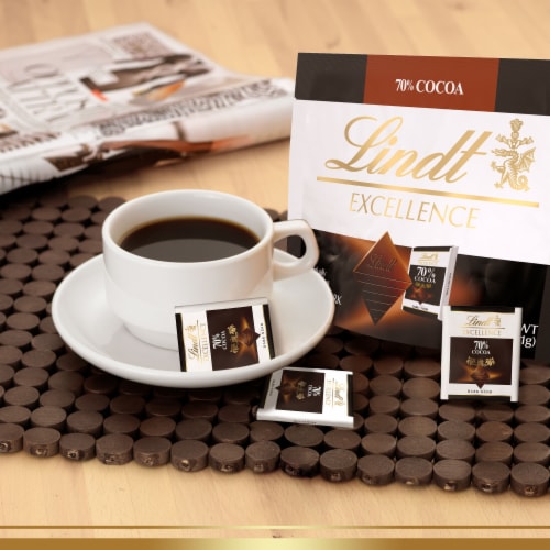 Lindt EXCELLENCE 70% Dark Chocolate Candy Pouch Perspective: right