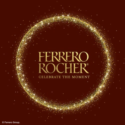 Ferrero Rocher Gourmet Milk Chocolate Hazelnut Bar Perspective: right