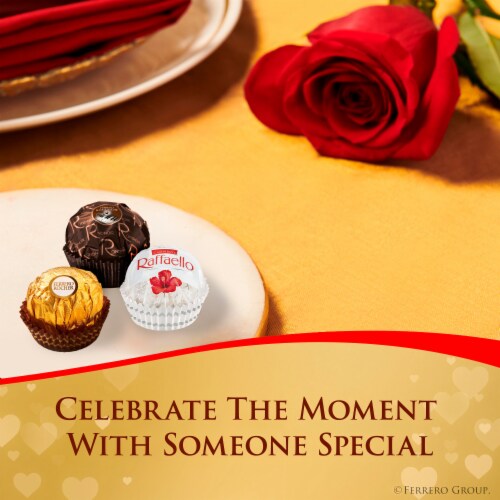 FERRERO COLLECTION Fine Assorted Confections Heart Box, Premium Chocolate Gift for Valentine’s Day Perspective: right