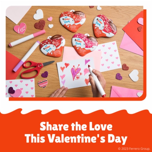 Kinder Love Individually Wrapped Milk Chocolate Heart Perspective: right