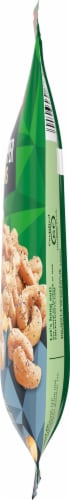 Emerald Salt & Pepper Cashews Perspective: right