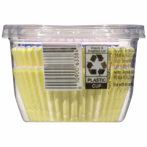 Reynolds Kitchens™ Pastels Paper Baking Cups Perspective: right