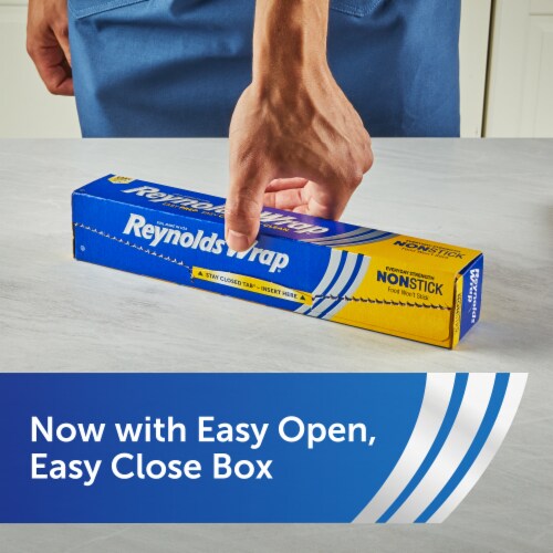 Reynolds Wrap® Non-Stick Aluminum Foil Perspective: right