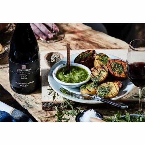 Kenwood Six Ridges Pinot Noir California Red Wine Perspective: right
