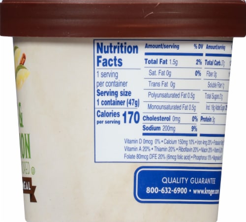 Kroger® Apple & Cinnamon Instant Oatmeal Perspective: right
