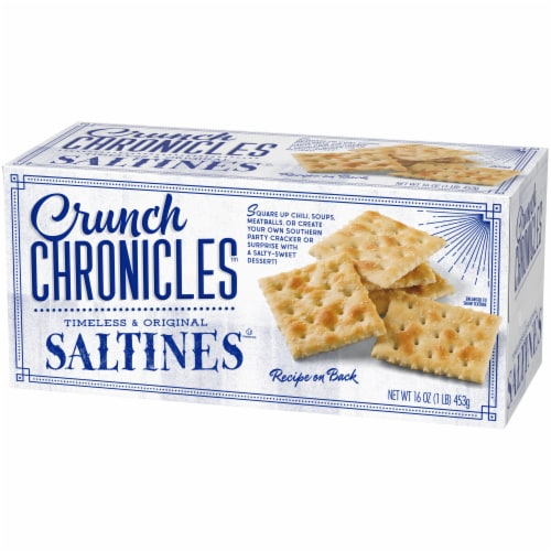 Crunch Chronicles™ Original Saltine Crackers Perspective: right