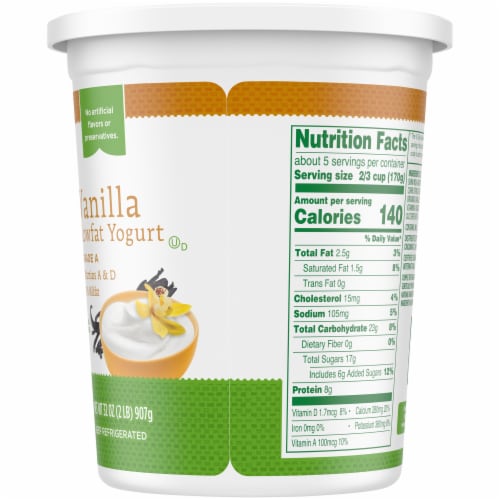 Simple Truth Organic™ Vanilla Low Fat Yogurt Tub Perspective: right