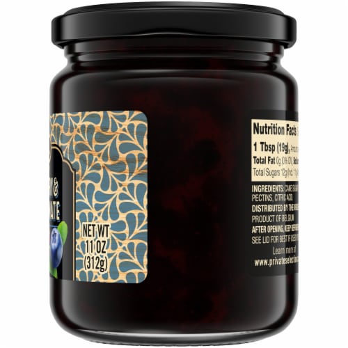 Private Selection® Blueberry & Pomegranate Preserves Perspective: right