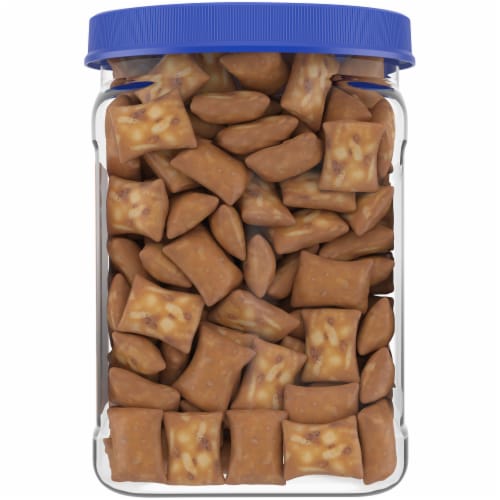 Kroger® Peanut Butter Filled Pretzels Perspective: right
