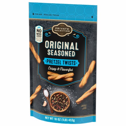 Private Selection® Original Seasoned Pretzel Twists Perspective: right