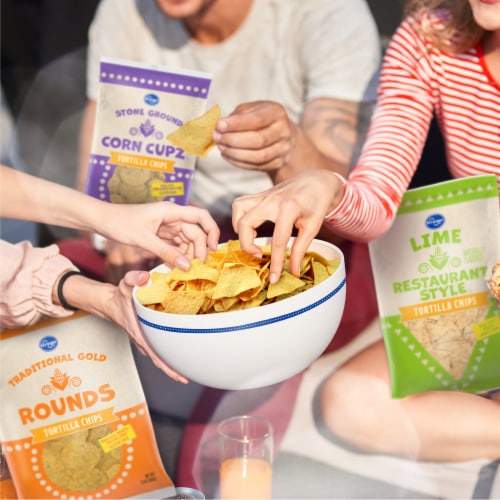 Kroger® White Corn Restaurant Style Tortilla Chips Perspective: right