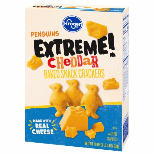 Kroger® Extreme Cheddar Baked Snack Crackers Perspective: right