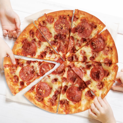 Simple Truth Organic® Uncured Pepperoni Ultra Thin Crust Frozen Pizza Perspective: right