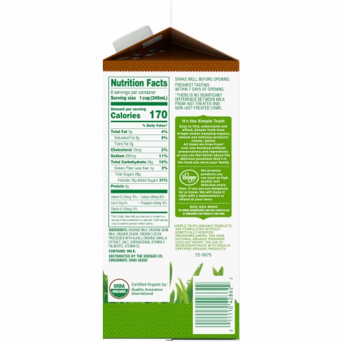 Simple Truth Organic® 1% Low Fat Chocolate Milk Half Gallon Perspective: right